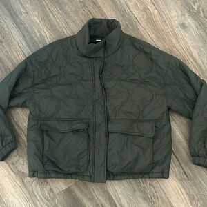 Old navy olive green packable zip up jacket size medium